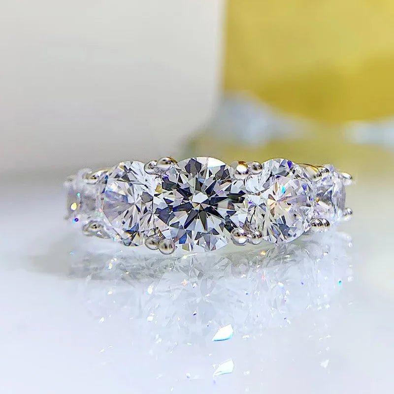 IOGOU-925 Sterling Anéis De Luxo De Prata Para As Mulheres, D Cor, Moissanite Certificado, 5 Pedras, Anéis De Aniversário Originais