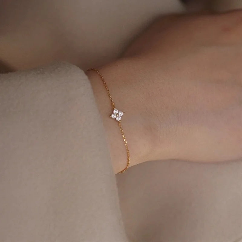 Pulseira cor prata para mulheres meninas 925 prata esterlina link chian com zircônia cúbica bonito trevo charme jóias ajustáveis