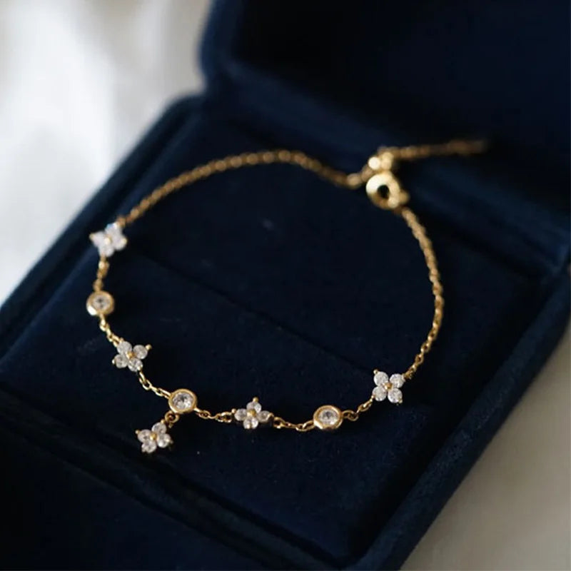 Pulseira cor prata para mulheres meninas 925 prata esterlina link chian com zircônia cúbica bonito trevo charme jóias ajustáveis