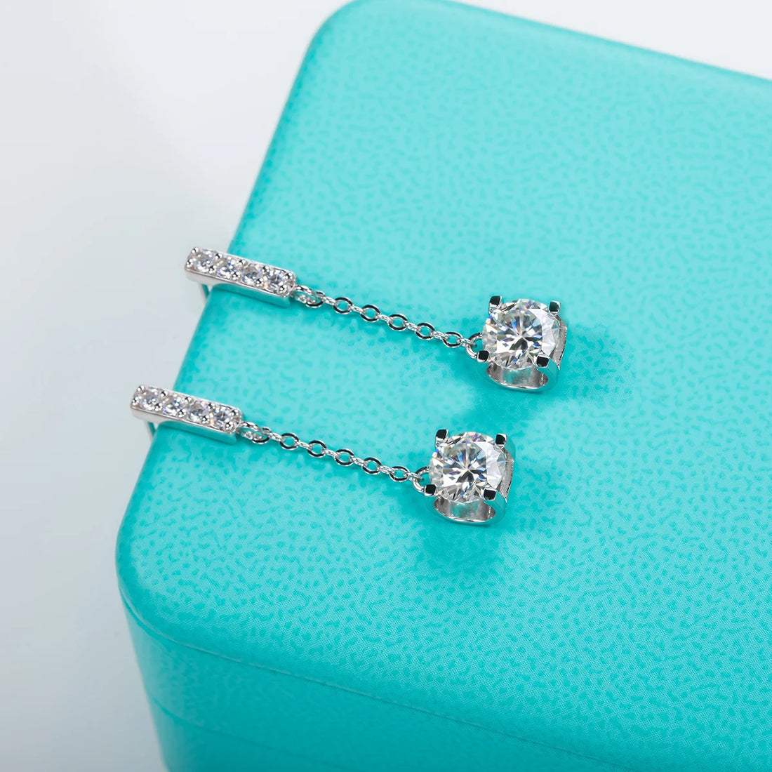 Lumière Éternelle Marbella - Brincos de Moissanite Elegância Atemporal em Prata 925