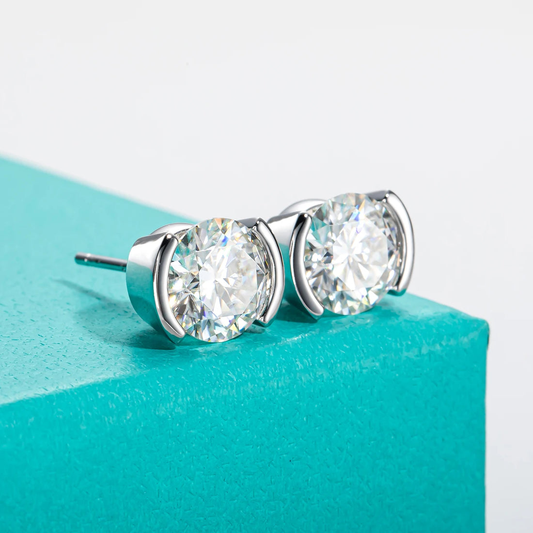 AnuJewel Oval Shape Moissanite Stud Earrings 925 Sterling Silver 18k banhado a ouro Jóias com GRA, 1ct 2ct D Color, Atacado