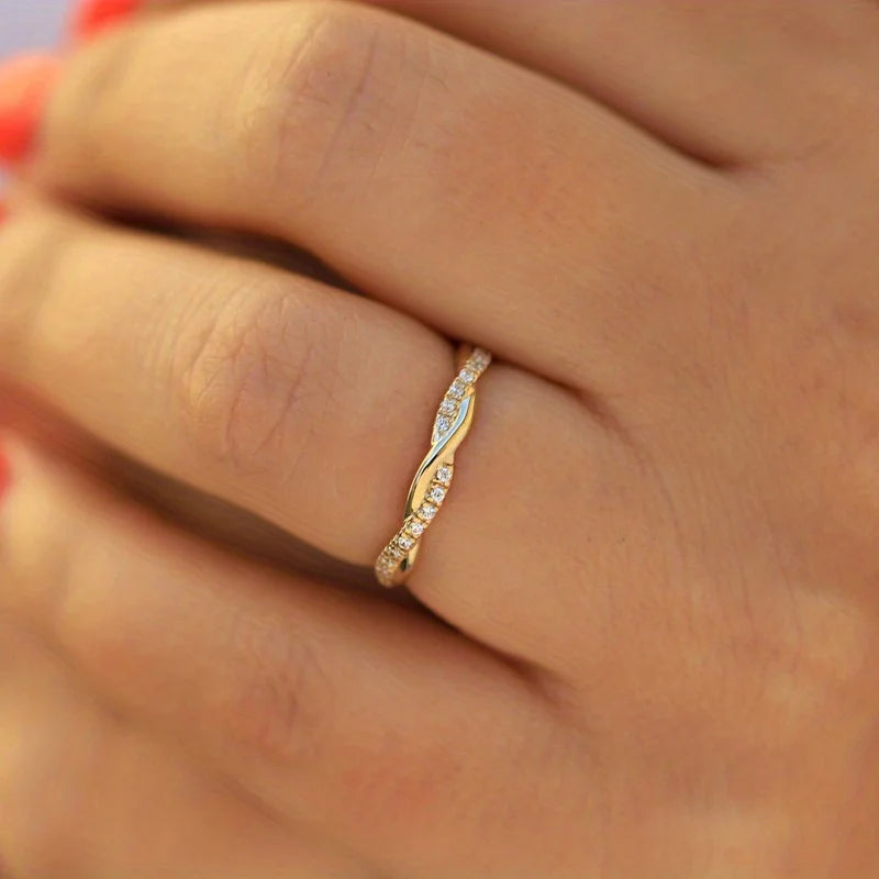 Anel torcido de zircônia cúbica Acessórios de joias de dedo de luxo