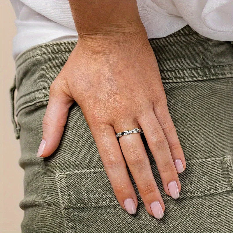 Anel torcido de zircônia cúbica Acessórios de joias de dedo de luxo