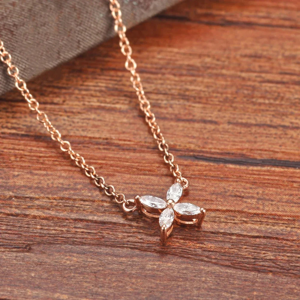 Marquise corte moissanite colar para mulher d cor vvs1 espumante laboratório diamante s925 prata rosa ouro borboleta pingente pescoço corrente