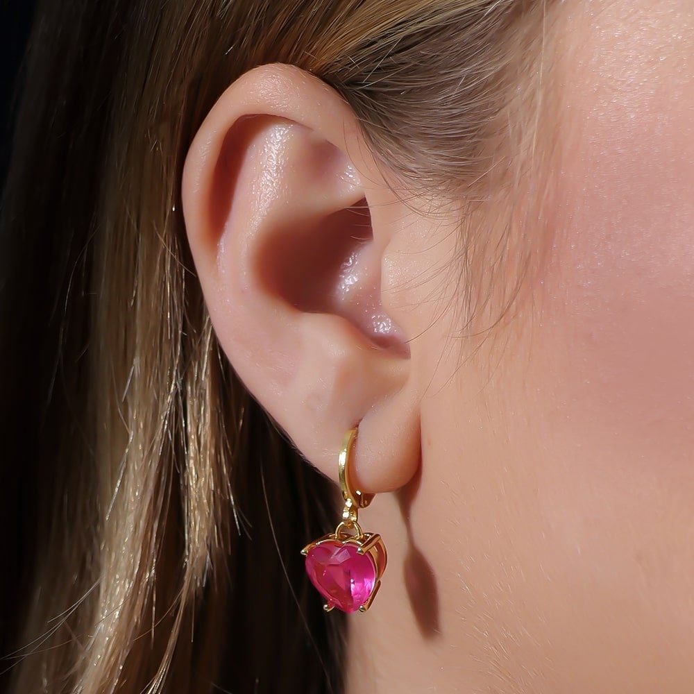 Brinco Dourado Argolinha Pedra de Coração Rosa - Galeria
